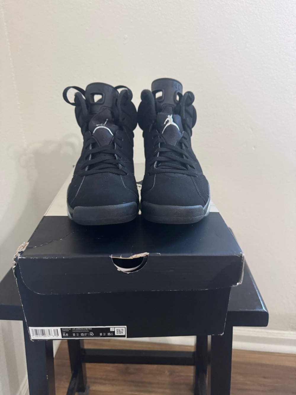 Jordan Black/White High-Top Basketball Sneakers